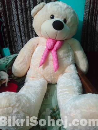 Giant teddy bear